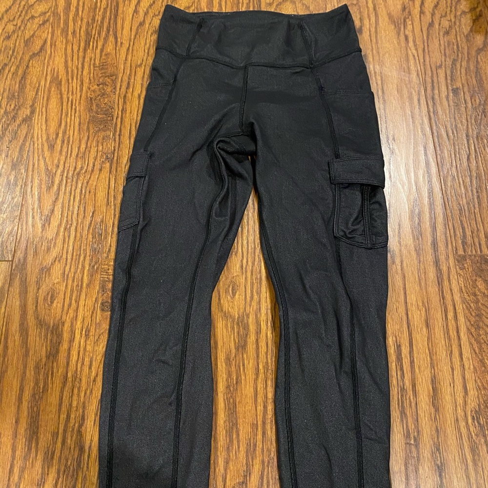 Lululemon scenic route 7/8